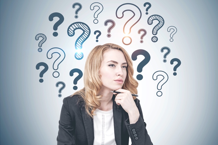 client asking questions to a mesothelioma lawyer